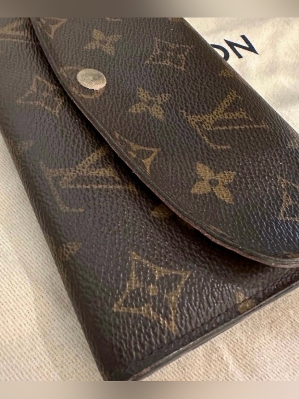 Louis Vuitton Monogram Canvas Emilie Bifold Wallet - Rose Ballerine Interior - Picture 4 of 13
